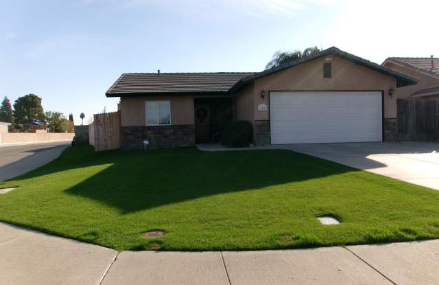 Photo of Cute Northwest Bakersfield Home for Rent