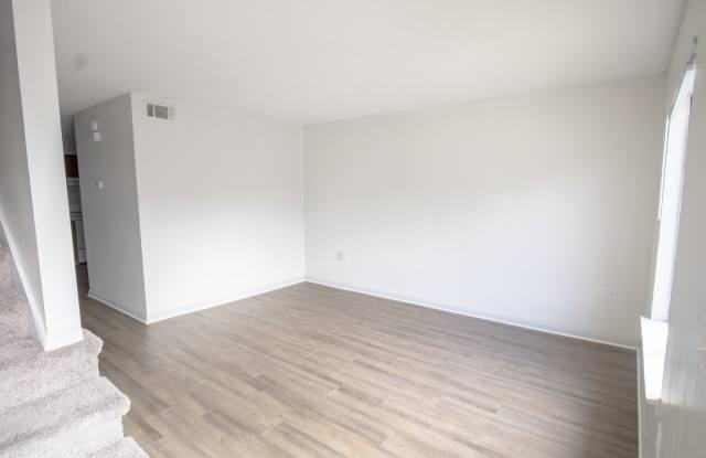 251 Knight Drive  #10 - 1