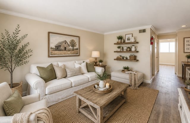 2929 Dunvale