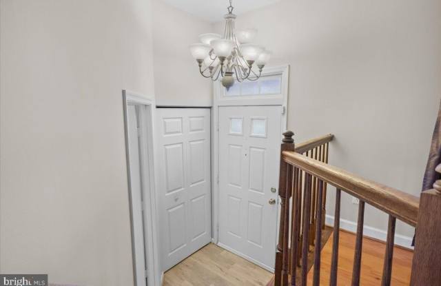 12929 FREESTONE COURT