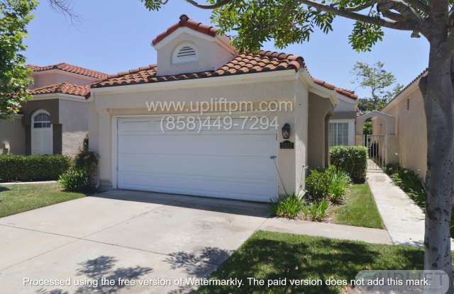 Photo of 3 Bed, 2 Bath Single Story Home