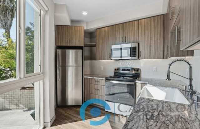 3093 Broadway
