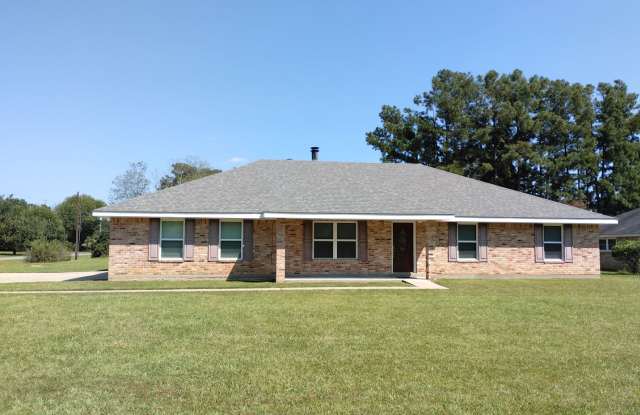 1670 Glendale Rd.