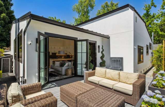 Luxury New Construction in Downtown North (Fully Furnished Option) (Palo Alto)