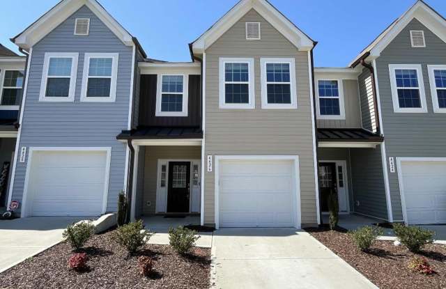 Stunning 3BD, 3BA Raleigh Townhome with 1-Car Attached Garage in an HOA Community - 4426 Lord Joseph Court, Raleigh, NC 27610