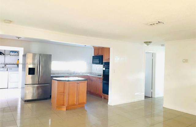 Photo of 5601 Freedom St