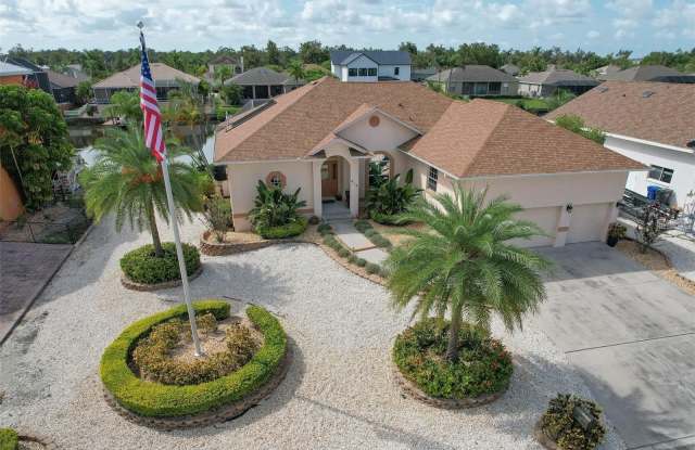 Photo of 816 GOLF ISLAND DRIVE