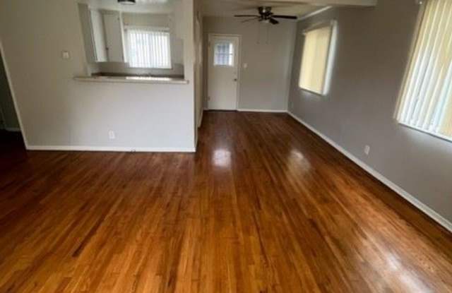1548 w. 20th