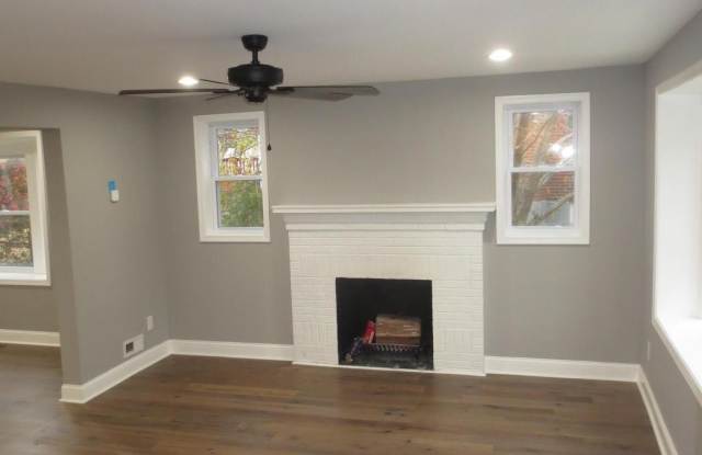 2027 RAMBLEWOOD Road