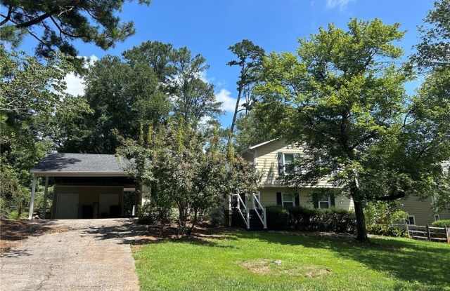 9775 Loblolly Lane