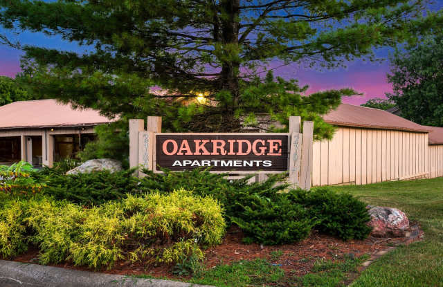 3 Bedroom/2 Bathroom Apartment!