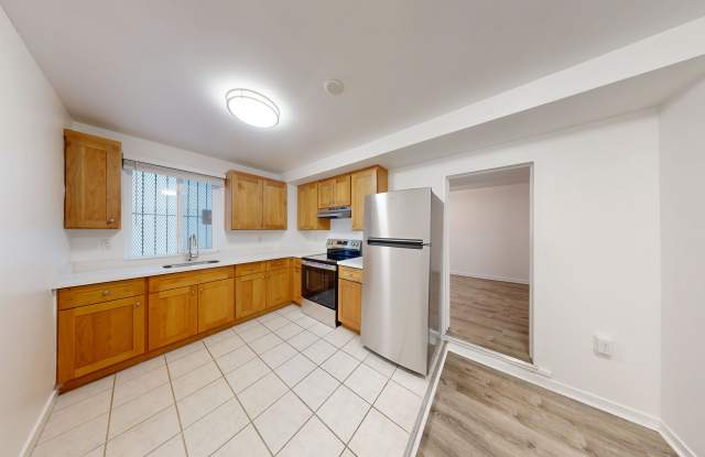 1900 Washington Street