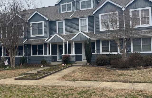 Photo of 13105 WINDJAMMER Avenue