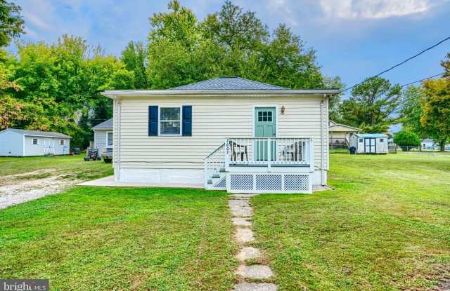 Photo of 7607 BAYSIDE Avenue