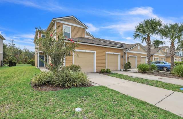 Great 3 bedroom/ 2.5 bathroom townhome just a short drive to St Augustine and beaches! - 63 Whitland Way, St. Johns County, FL 32086