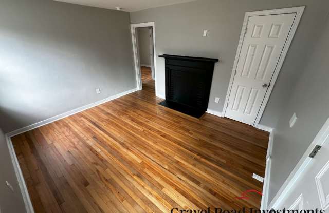 For Rent: Newly Remodeled 3 Bedroom / 1 Bath Home