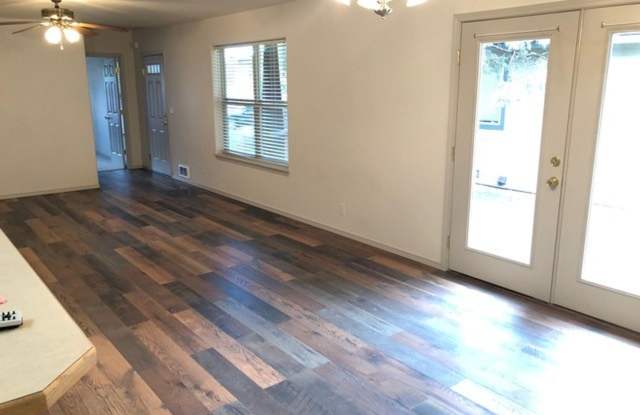 Photo of Live in Town-Sisters Oregon