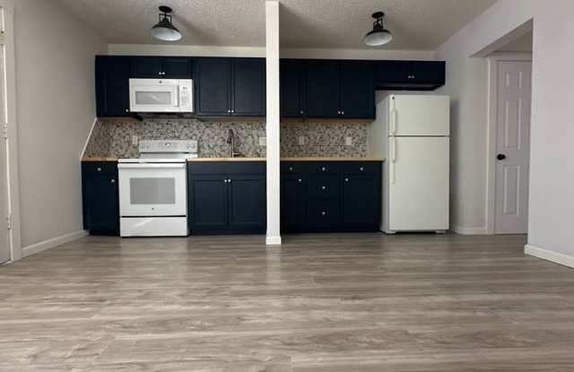 Grand West At Briarwood