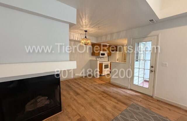 5429 Breakwater Drive