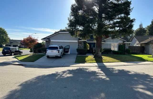 4450 Sturgeon Road