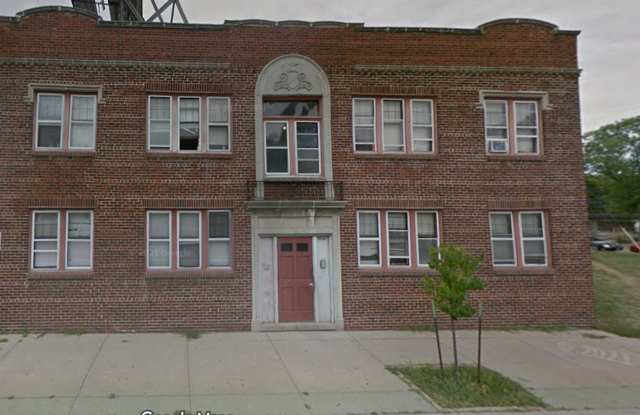 3812 W Villard Ave