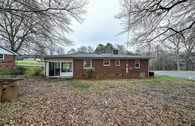 1640 Eaves Road - 1640 Eaves Road, Shelby, NC 28152