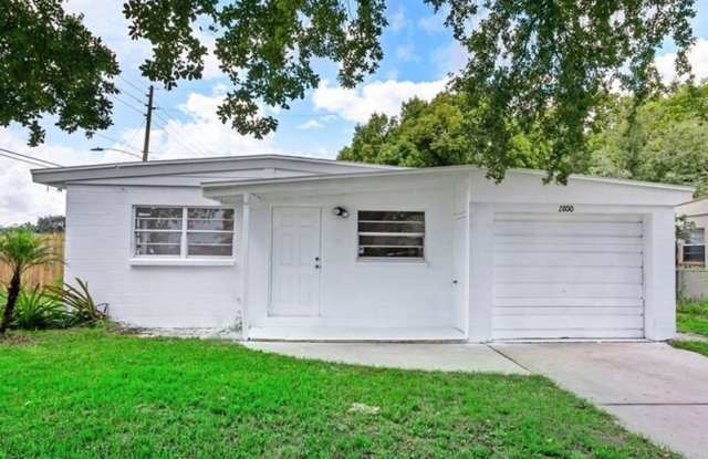2800 W Concord St