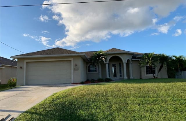 1308 NW 20th CT - 1308 Northwest 20th Court, Cape Coral, FL 33993