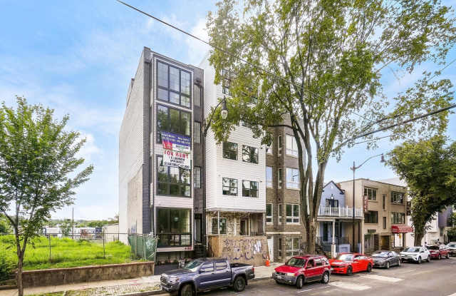 2013 BENNING Road NE unit: 3