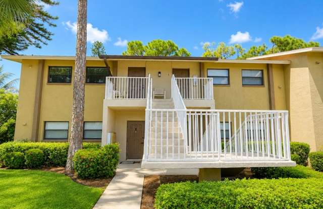 Second Floor End Unit with Resort-Style Amenities – Great Location!