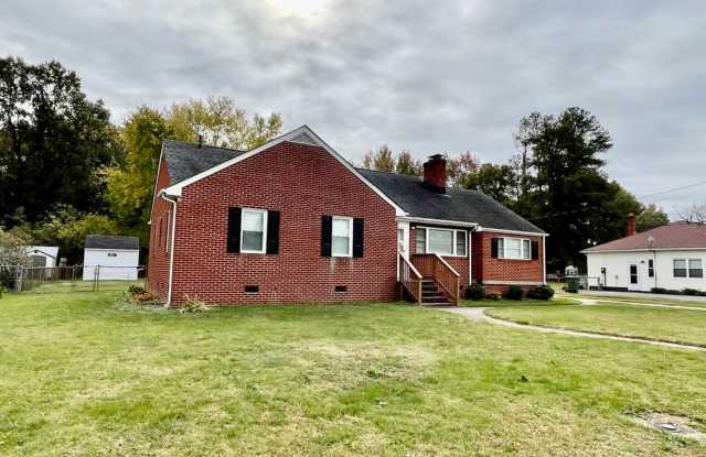 1109 Smithfield Ave, Hopewell