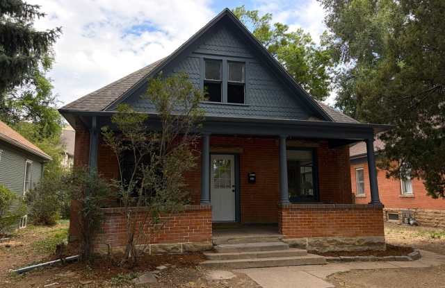 Charming 5-Bedroom Home Steps from CSU & Old Town