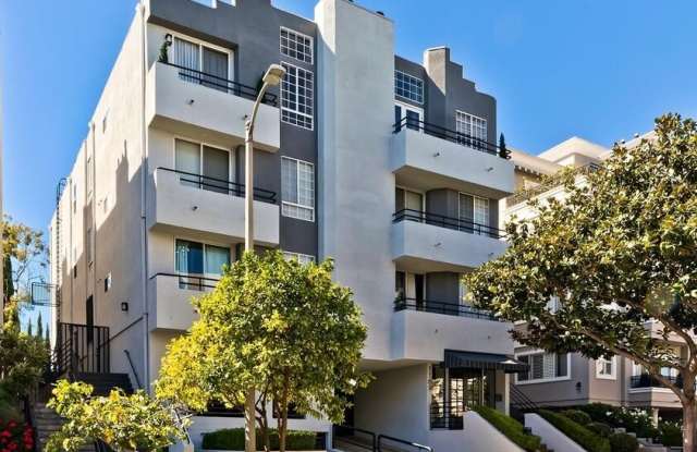 Photo of 1169 NW Wellesley Ave unit: 101