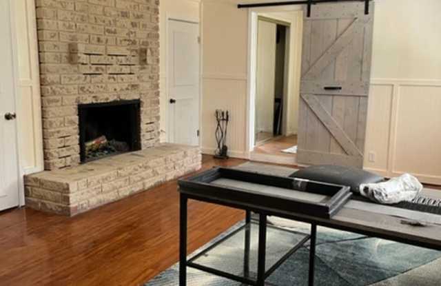 24051 Zurich Drive lower Unit
