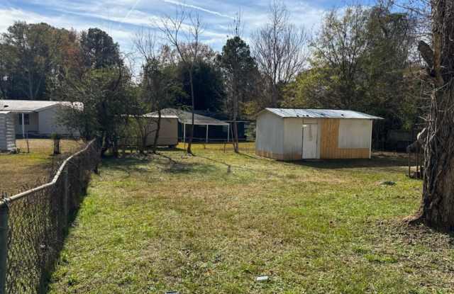 3 Bedroom house Ready for Move-In