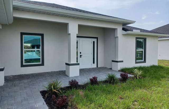 $1000 OFF THE FIRST MONTHS RENT: Available Now!! Brand New Construction 4/3