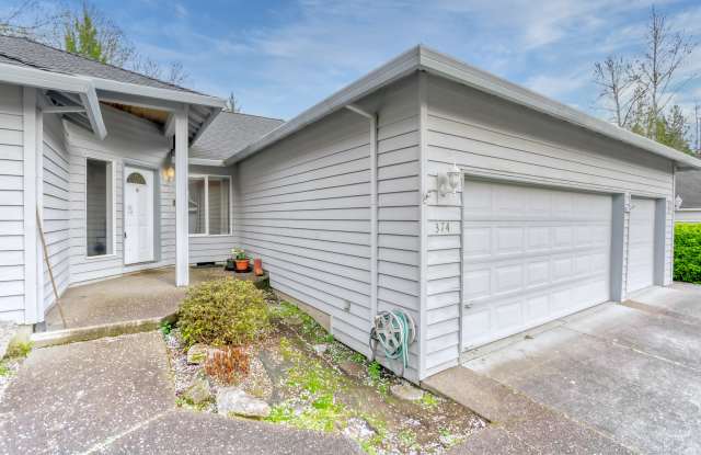 374 Northeast 49th Avenue