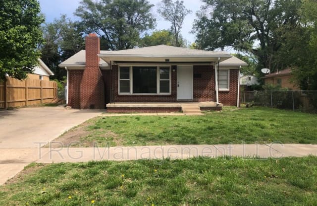 6062 E Lincoln - 6062 East Lincoln Street, Wichita, KS 67218