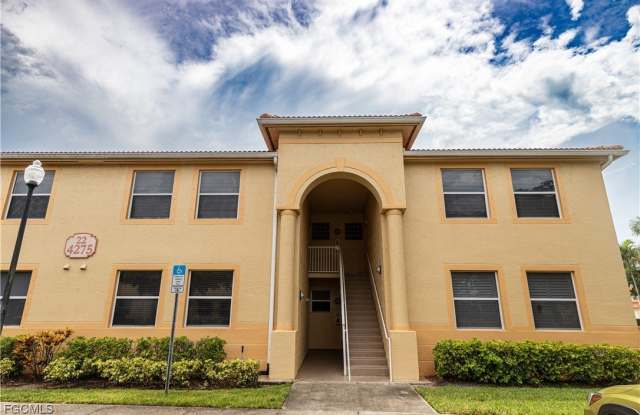 Photo of 4275 Bellasol Circle unit: 2223