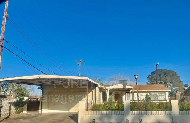 203 Zion Ave