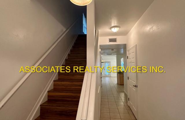 Spacious END UNIT 2 Master Suite Condo w/ NOOK and Balcony in MALLORCA SQUARE