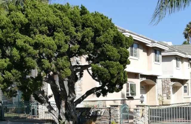 Photo of 248 S 2nd Avenue