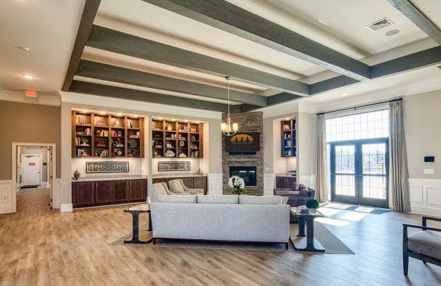 Austin Woods Apartment Homes