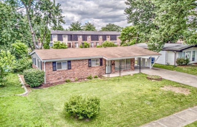 1740 Beverly Drive - 1740 Beverly Drive, Florissant, MO 63031