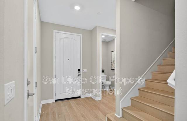 1733-35 Artemisia Ct.