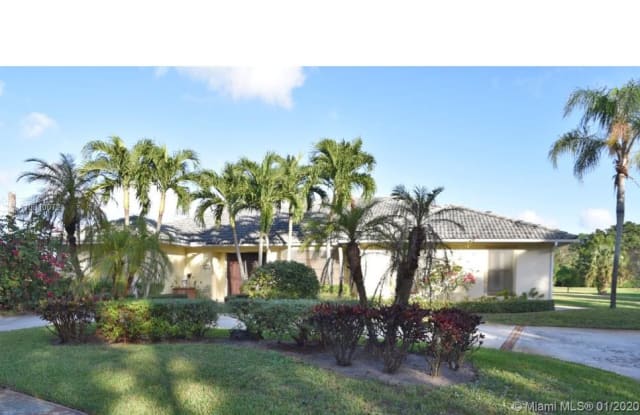 8352 Man O War Rd - 8352 Man O War Road, Palm Beach Gardens, FL 33418