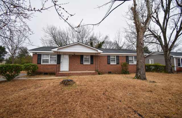 4 Bedroom 2 Bathroom Home- No Pets