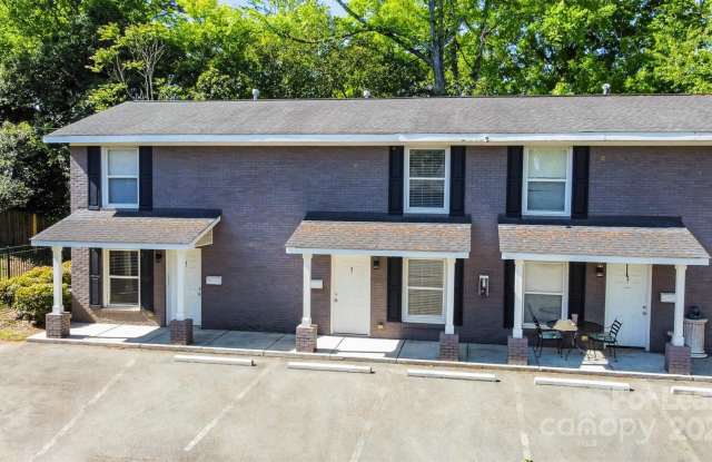 1512 Seigle Avenue unit: 3