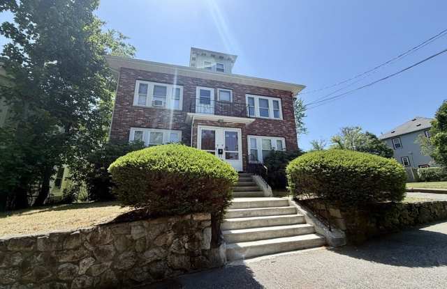 6 Silver Lake Ave