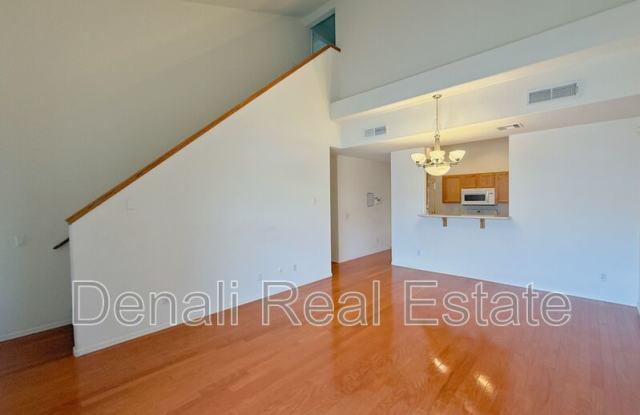 15802 N Hidden Valley Ln